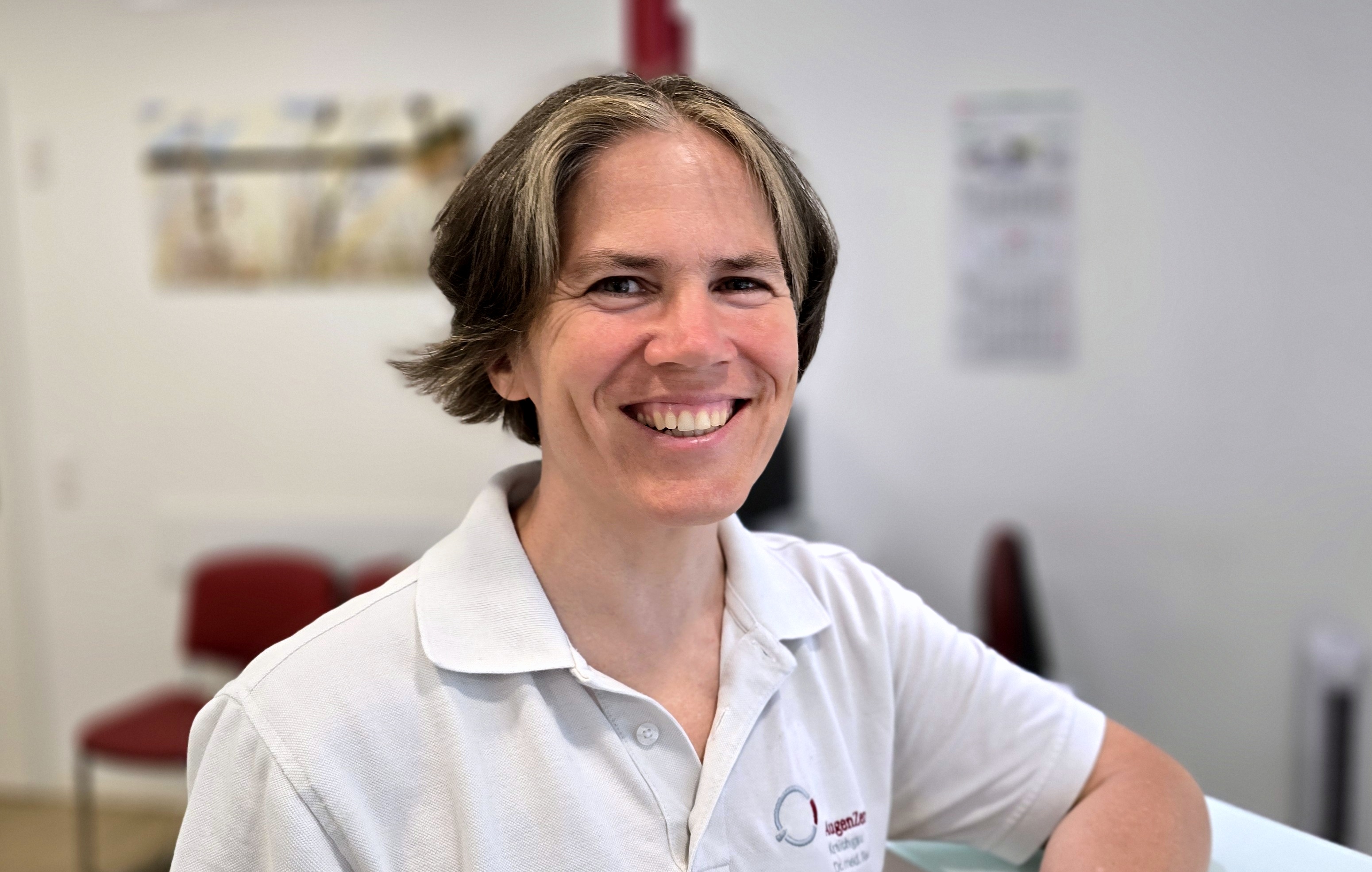 Dr. Mirjam Reuland
